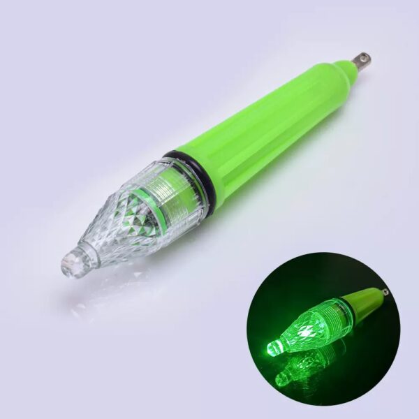 XC013 Underwater Fishing Light Wholesale | 17cm, 300m